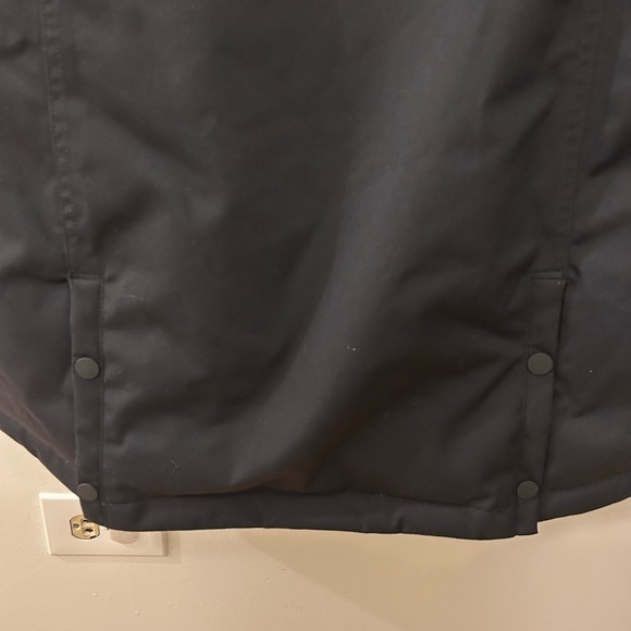 L.L. Bean Maine Mountain Parka - Picture 9 of 9